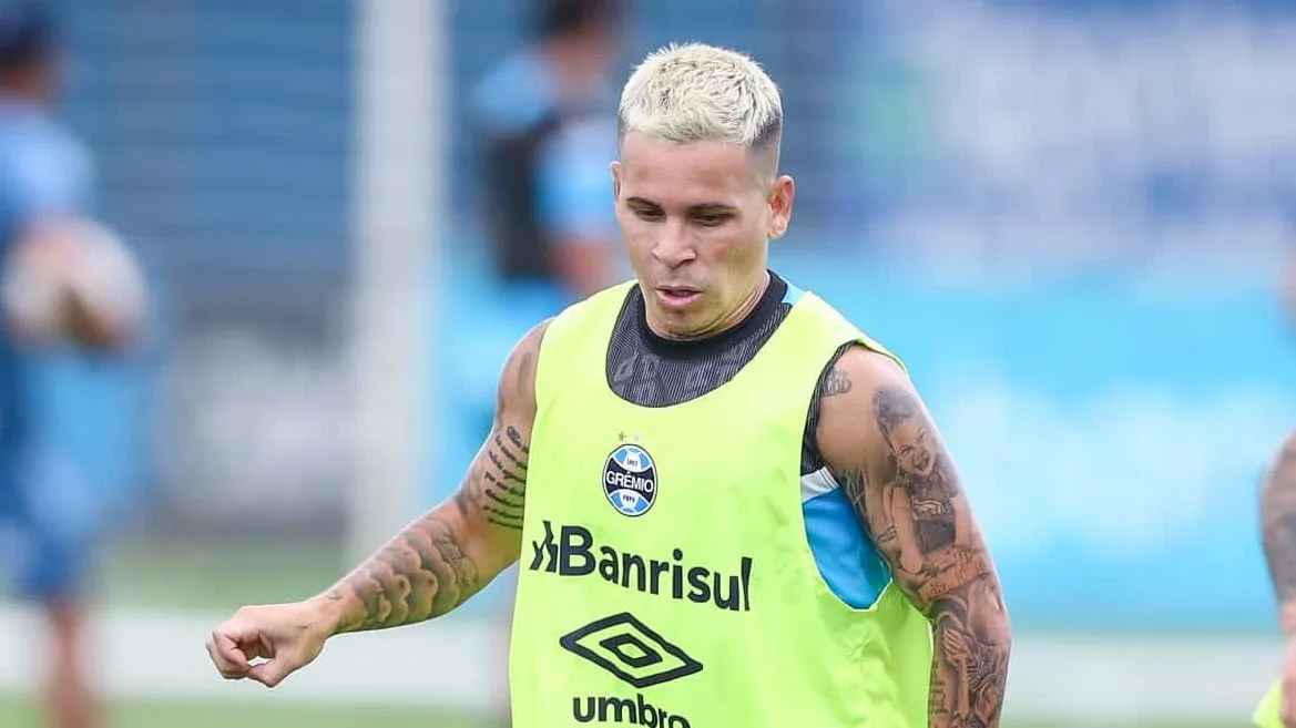 Soteldo n&atilde;o se reapresenta na data prevista ap&oacute;s Copa Am&eacute;rica, e Gr&ecirc;mio cogita &lsquo;multa pesada&rsquo;