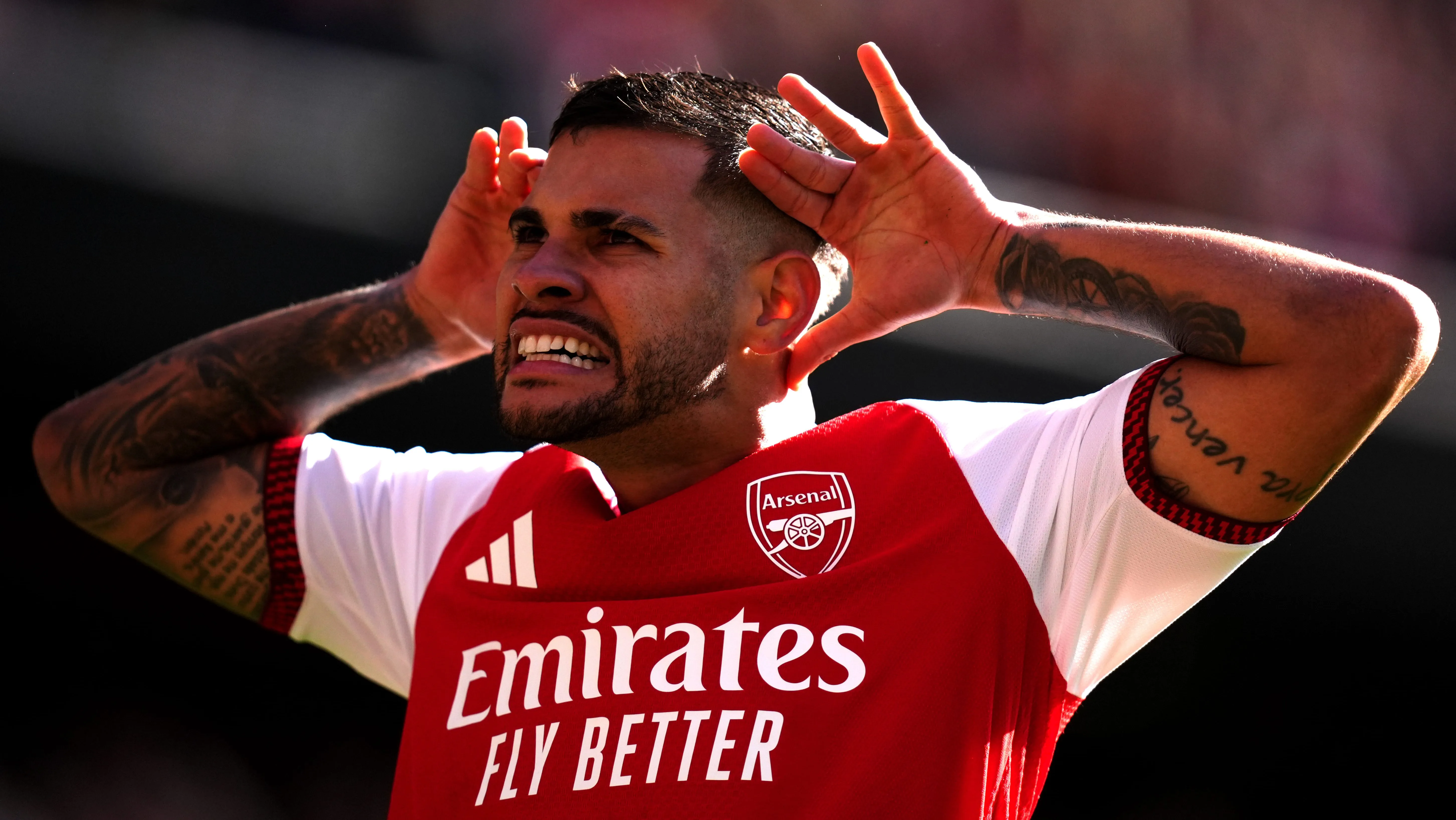Arteta flerta com velhos problemas, mas Bruno Guimar&atilde;es salva Arsenal do marasmo contra Leeds