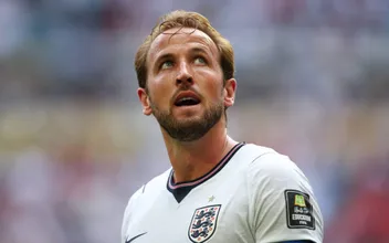 &lsquo;N&atilde;o estar&aacute; certo 100% das vezes&rsquo;: Kane v&ecirc; m&eacute;rito acima dos erros e blinda Tuchel ap&oacute;s campanha inglesa
