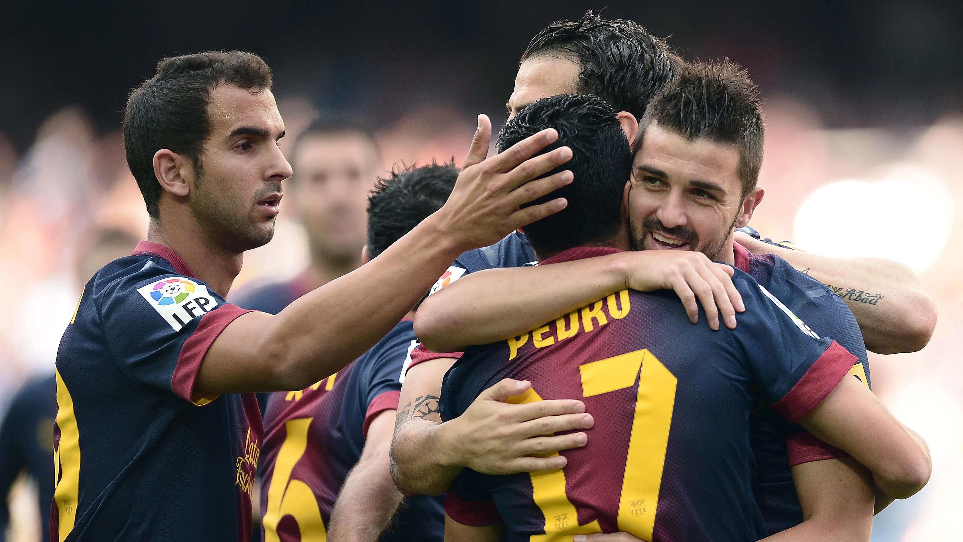 Goleada leva Bar&ccedil;a &agrave; sua melhor campanha da hist&oacute;ria