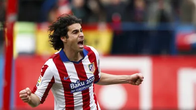 A caminho do Atl&eacute;tico de Madrid, ex-Internacional &eacute; comparado a &iacute;dolo portugu&ecirc;s&nbsp;