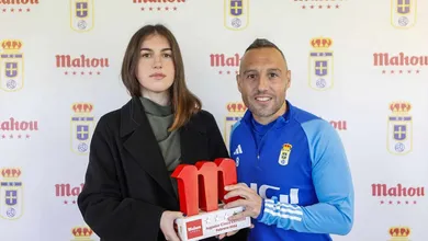 &lsquo;N&atilde;o quero dinheiro&rsquo;: como Santi Cazorla retornou ao clube de inf&acirc;ncia