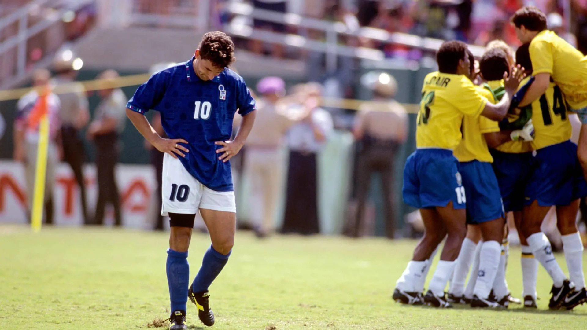 Roberto Baggio: &ldquo;Ainda penso naquele p&ecirc;nalti na final da Copa 1994&rdquo;