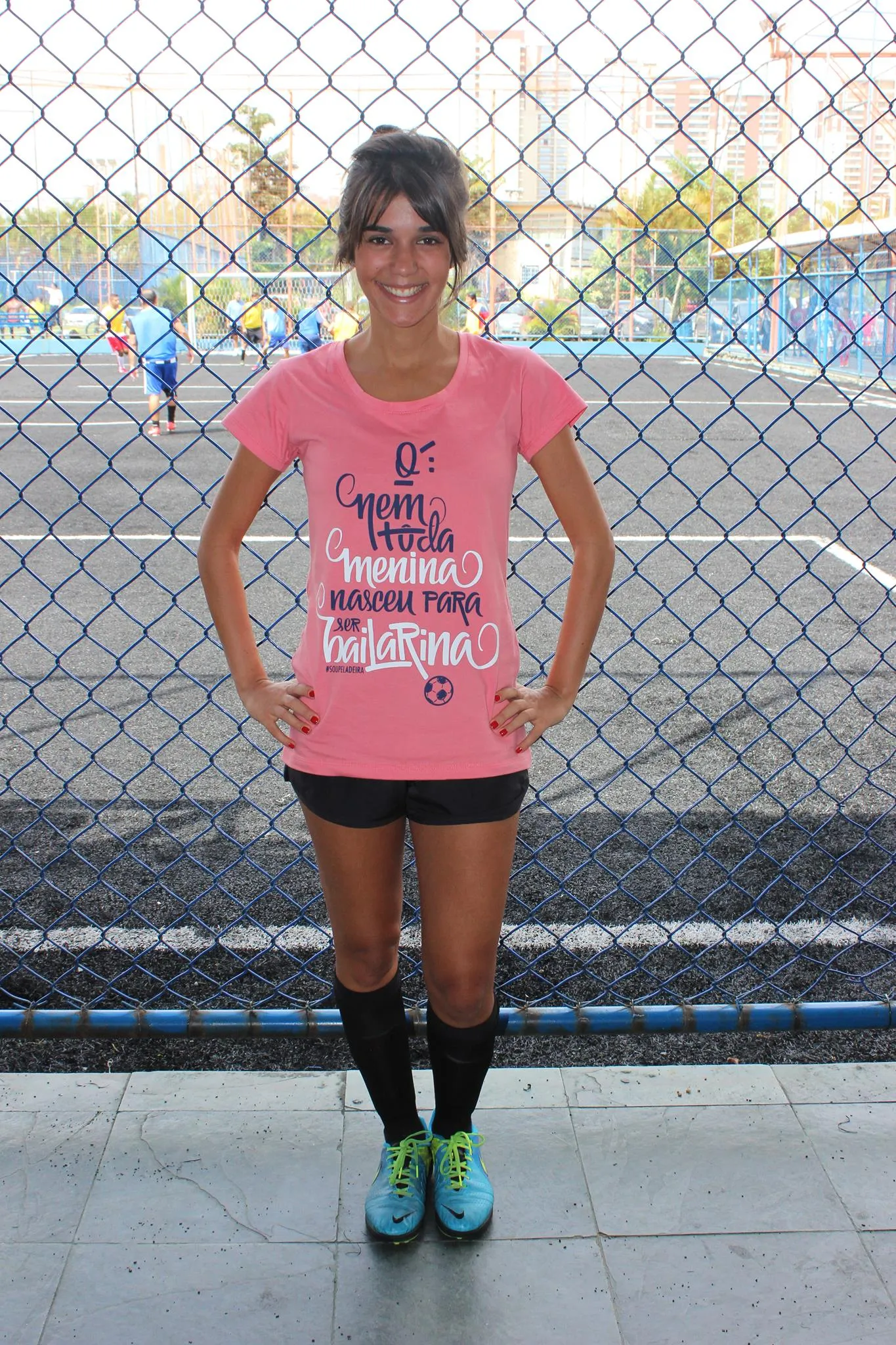 "Nem toda menina nasceu para ser bailarina", uma das camisetas do Pelado Real 