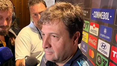 Empate n&atilde;o &eacute; ruim? O que pensa o presidente do Gr&ecirc;mio sobre decis&atilde;o contra Estudiantes