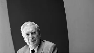 Os 80 anos de Vargas Llosa: As cr&ocirc;nicas em que o Nobel de Literatura traduziu o futebol
