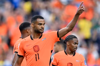 Pa&iacute;ses Baixos 5 x 1 Su&eacute;cia: Gakpo lidera goleada e manda recado ao Liverpool