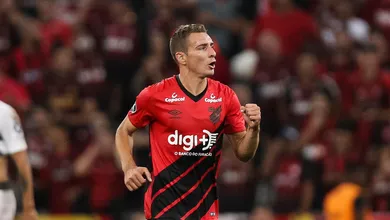 Marco Ruben, estrela do Athletico na vit&oacute;ria sobre o Boca: &ldquo;A recorda&ccedil;&atilde;o ser&aacute; para a vida toda&rdquo;