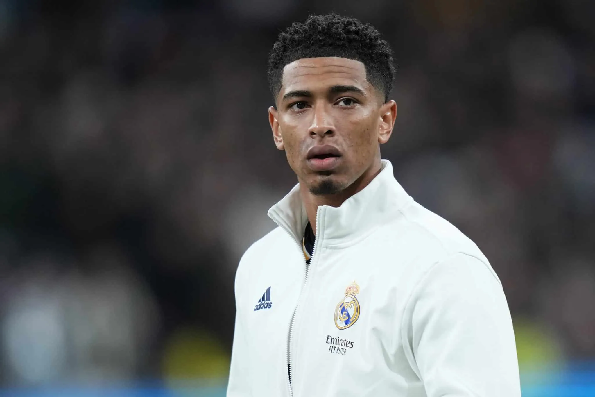 Bellingham j&aacute; tem data para voltar aos gramados no Real Madrid