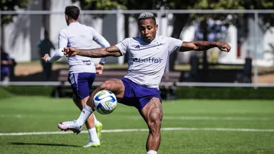 N&atilde;o bastasse em campo, fora dele Cruzeiro tem problemas a lidar: contratos longos demais