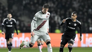 Foi na bacia das almas que o Leverkusen achou empate que o mant&eacute;m invicto na temporada