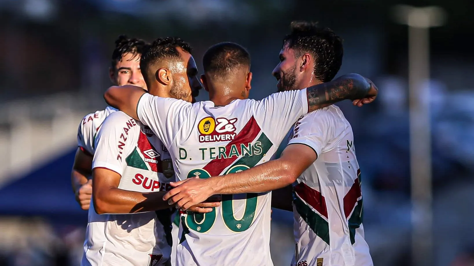 Reservas d&atilde;o alternativas a Diniz em vit&oacute;ria do Fluminense na Copa do Brasil