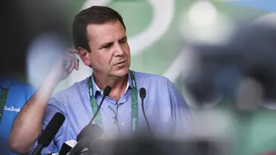 &lsquo;Dia mais triste da minha&nbsp;vida&rsquo;: Paes brinca ao anunciar boa not&iacute;cia para o torcedor do Flamengo