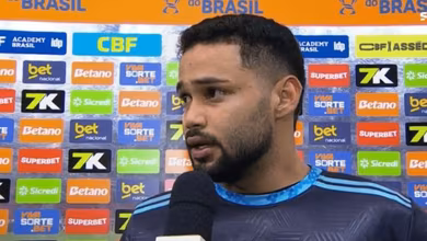 Como pai de goleiro fez ex-Gr&ecirc;mio defender cavadinha de Alan Patrick em p&ecirc;nalti