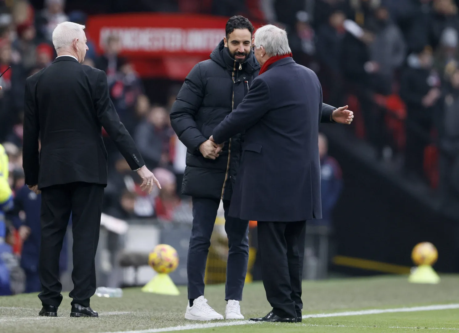 R&uacute;ben Amorim e Sir Alex Ferguson antes de jogo do Manchester United