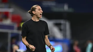 An&aacute;lise: Como Flamengo encarnou aura de Simeone com Filipe Lu&iacute;s contra o PSG