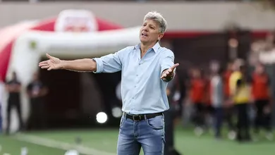 Desaten&ccedil;&atilde;o e problema recorrente sabotam Fluminense enquanto refor&ccedil;o estreia jogando sozinho