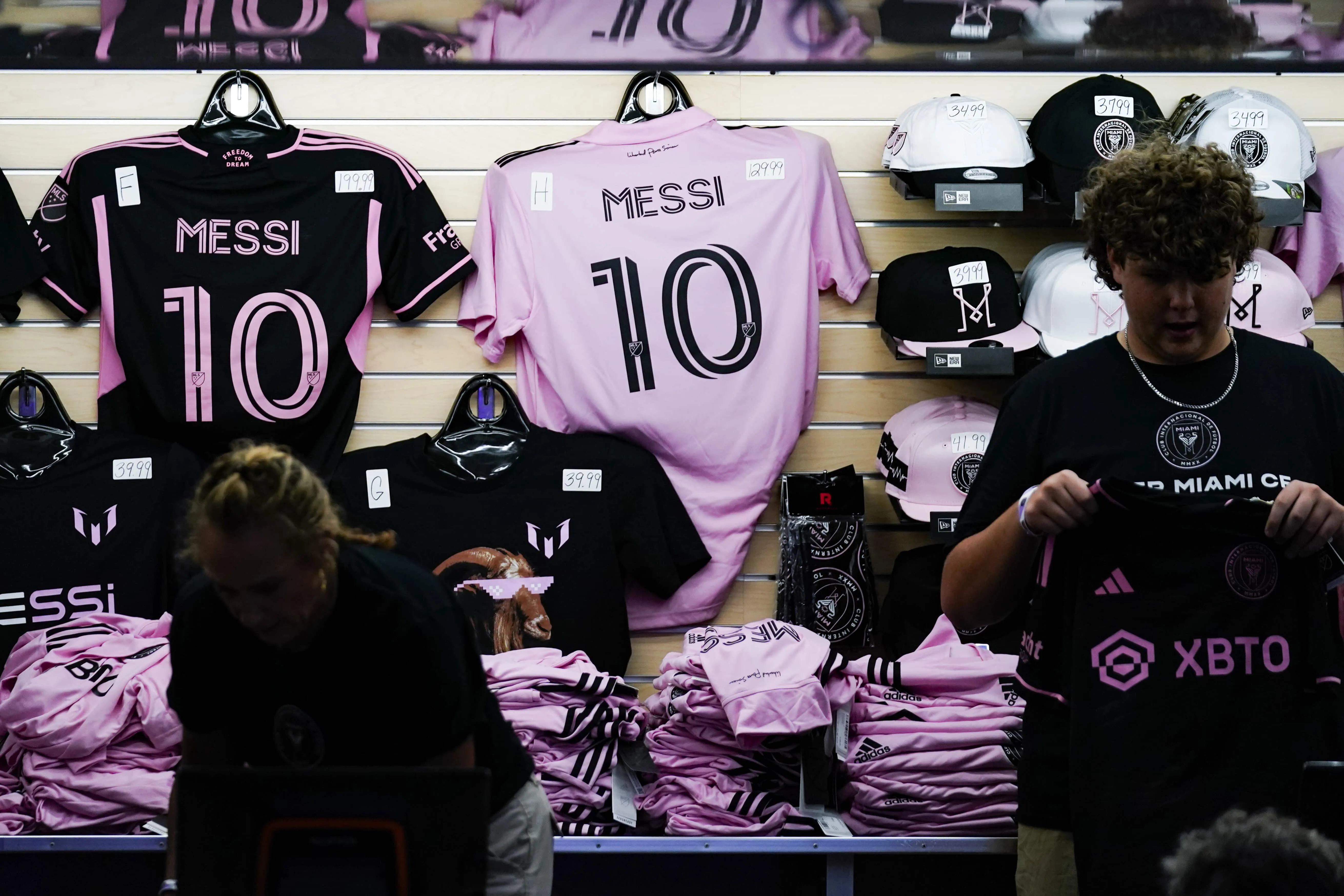 Saiba quanto custa e onde comprar a camisa de Messi do Inter Miami
