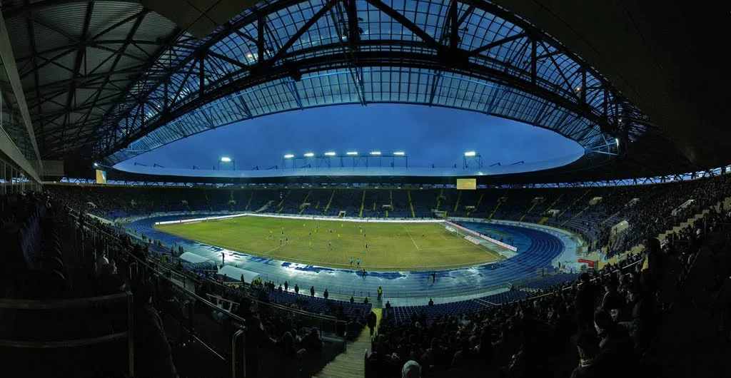 Novos tempos: O exilado Shakhtar assumir&aacute; o est&aacute;dio do falido Metalist at&eacute; o final do ano