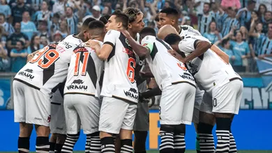 Com mais sorte do que compet&ecirc;ncia, Vasco chega na &uacute;ltima rodada dependendo de si contra o rebaixamento