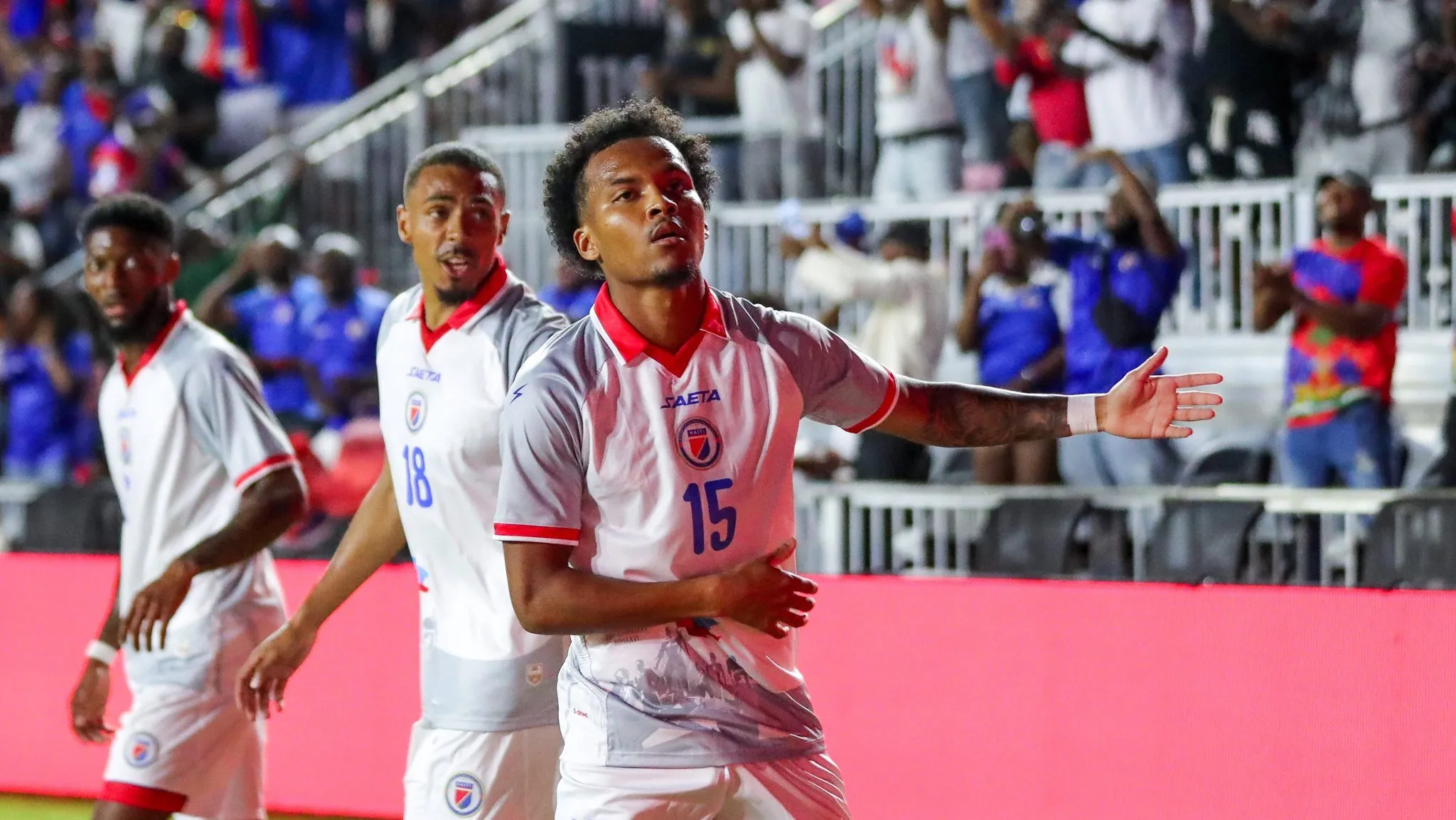 Haiti mostra virtude que pode atrapalhar Brasil, mas tamb&eacute;m d&aacute; caminho para duelo na Copa