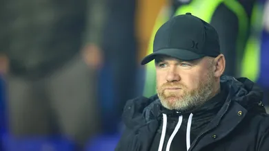 &Eacute; o Karma? Ap&oacute;s decis&atilde;o duvidosa, Birmingham vive sequ&ecirc;ncia de derrotas e demite Wayne Rooney ap&oacute;s 15 jogos