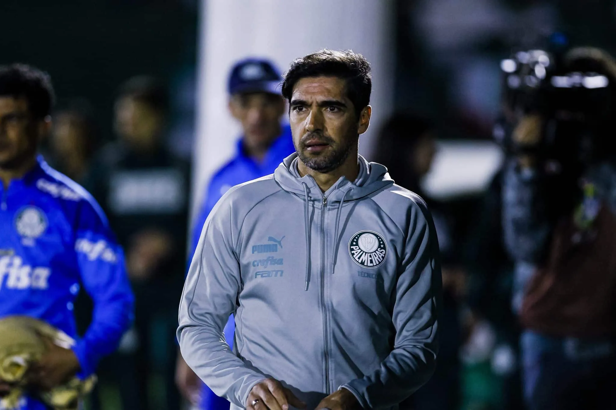 Em pronunciamento protocolar, Abel Ferreira se desculpa com jornalista: &lsquo;mal-entendido&rsquo;