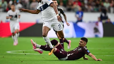 VAR salva corintiano, classifica Equador, mas encontro com Messi nas quartas desanima