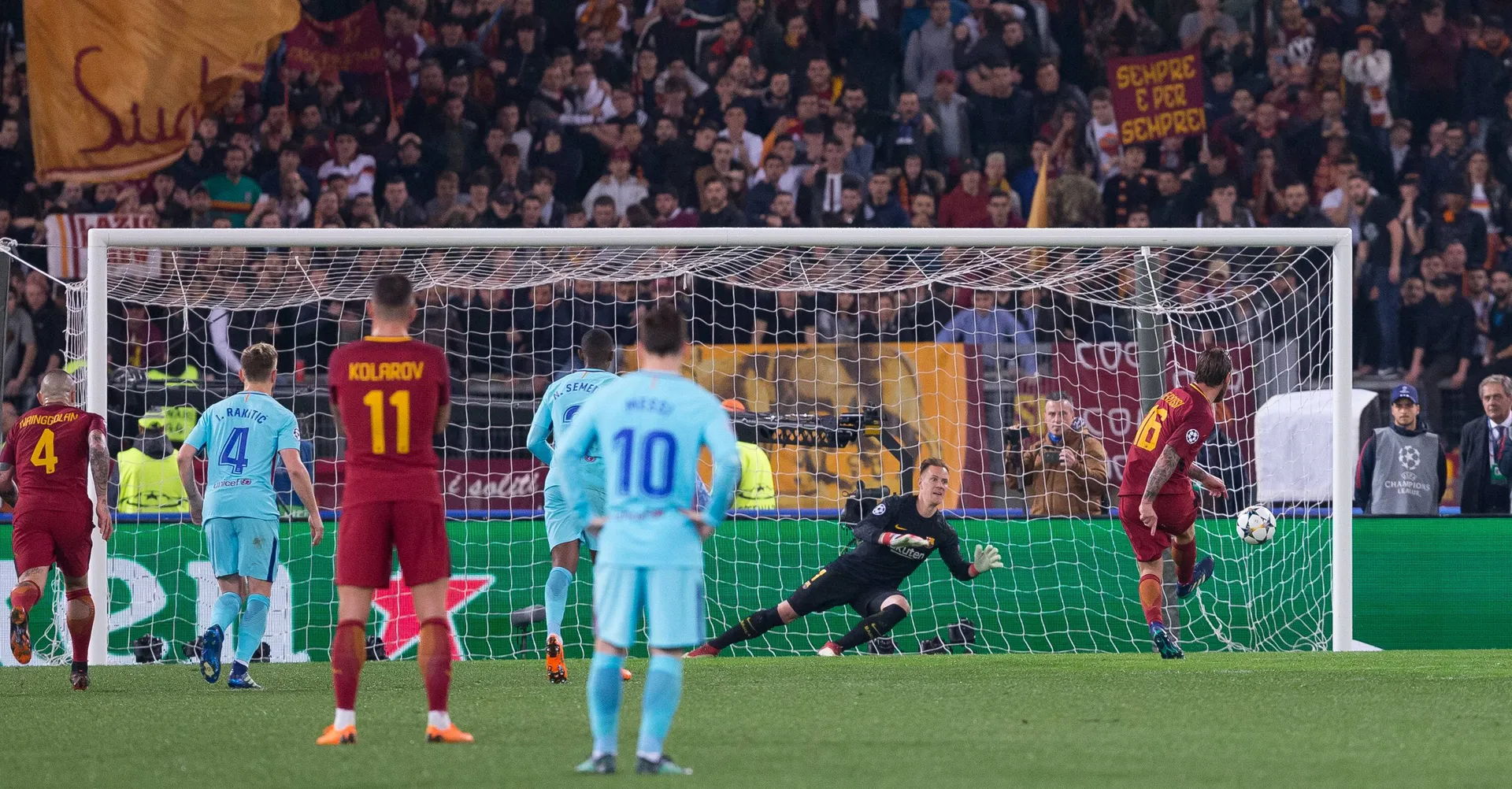 Foto: (Imago) - Roma eliminou Barcelona nas quartas de final da Champions League 2017/18