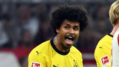 Borussia Dortmund derruba tabu e tira Bayern de Munique da briga pelo t&iacute;tulo