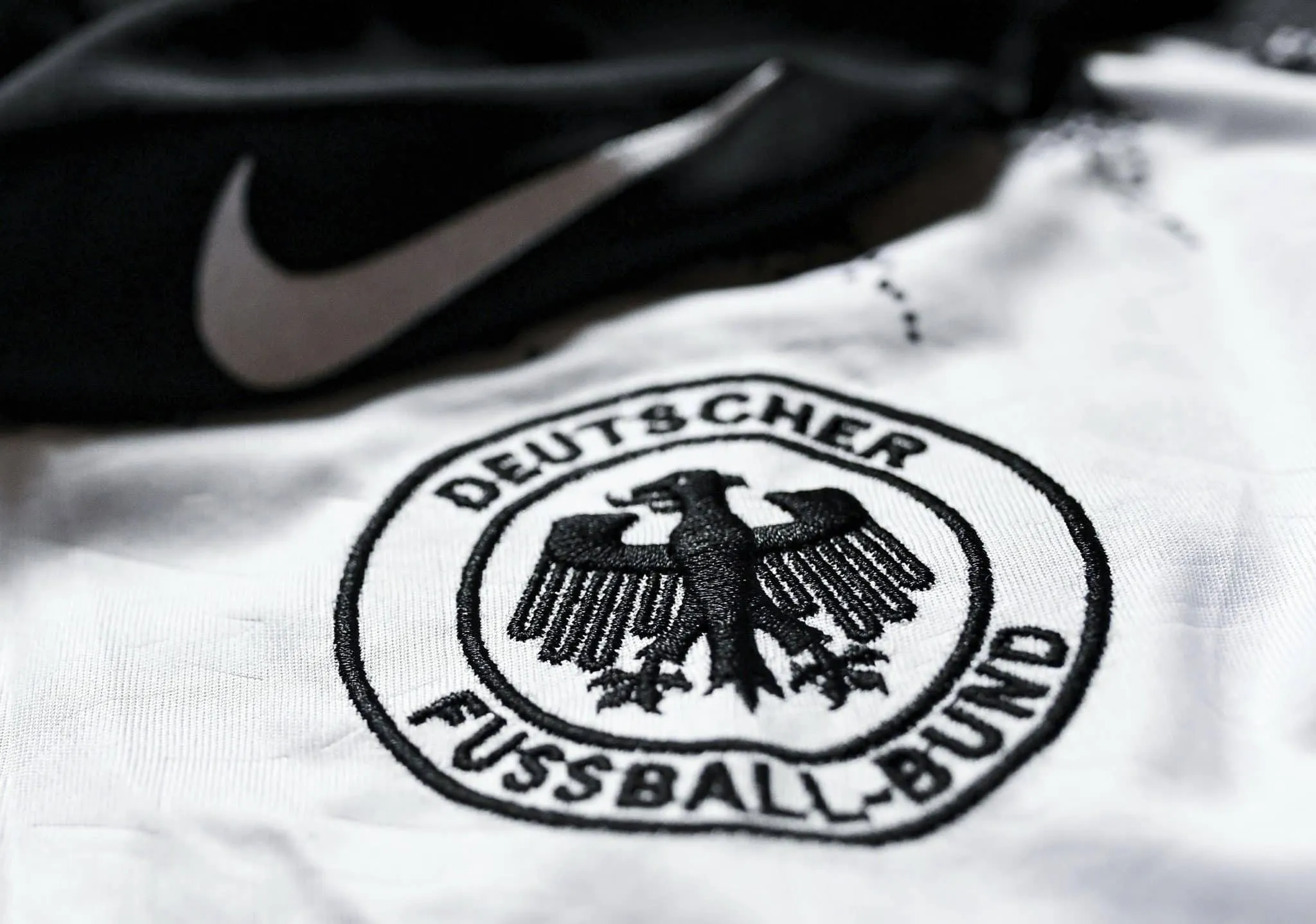 Federa&ccedil;&atilde;o Alem&atilde; explica motivos para trocar Adidas por Nike