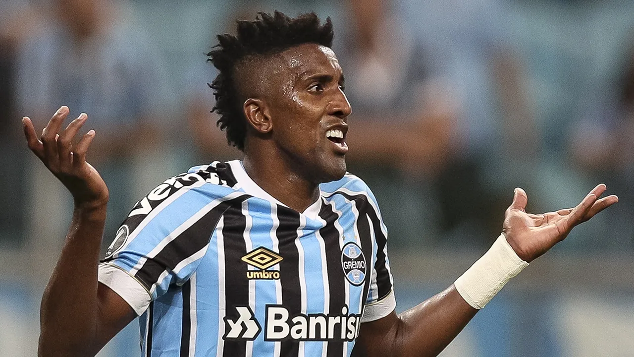 Na pior partida do ano, Gr&ecirc;mio esqueceu de ser Gr&ecirc;mio e foi derrotado pelo Libertad