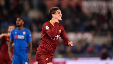Roma busca empate duas vezes contra Fiorentina e perde chance de se aproximar do G4
