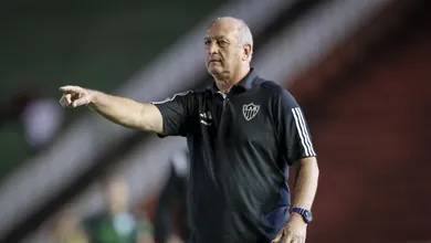 Felip&atilde;o n&atilde;o quer &lsquo;terra arrasada&rsquo; no Atl&eacute;tico-MG, mesmo com novo trope&ccedil;o contra time inferior