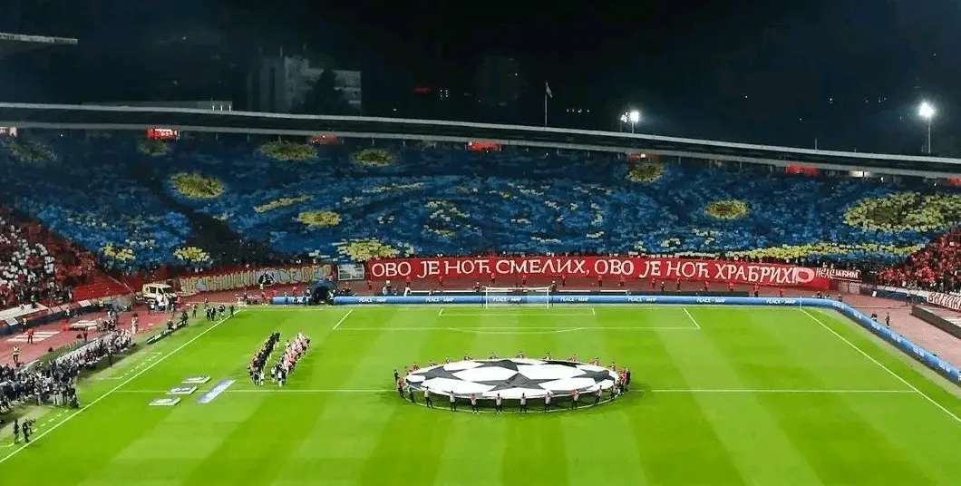 Ficou genial o mosaico de &ldquo;A Noite Estrelada&rdquo; feito pelo Estrela Vermelha na Champions