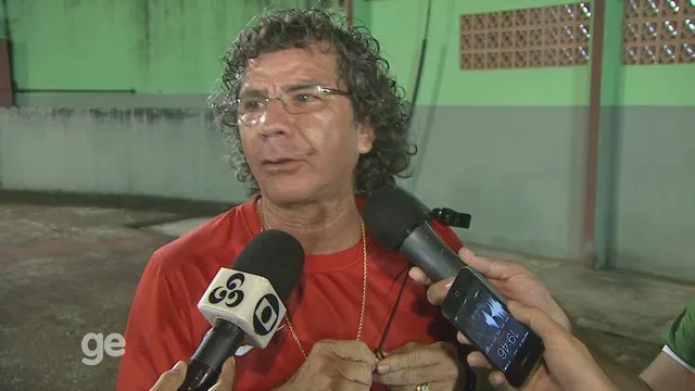 O t&eacute;cnico Afonso Alves do Amax