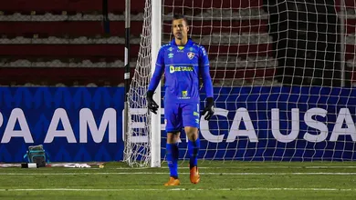 F&aacute;bio teve uma atua&ccedil;&atilde;o absurda em La Paz, mas ainda assim n&atilde;o evitou a derrota do Flu para o Strongest