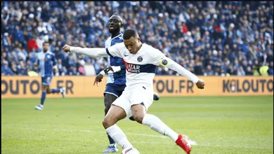 Donnarumma sofre expuls&atilde;o rel&acirc;mpago, mas goleiro reserva brilha e PSG bate Le Havre por 2 x 0