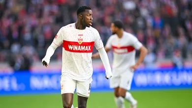 Duelo de opostos na Bundesliga coloca frente a frente Wolfsburg e Stuttgart