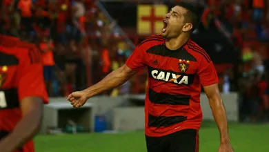 Diego Souza d&aacute; show e coloca o Sport no caminho do Santa Cruz; outra semi ter&aacute; Ba-Vi