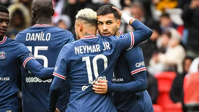 &Iacute;dolo do Boca Juniors revela conversas com Neymar e Dybala sobre refor&ccedil;ar clube argentino