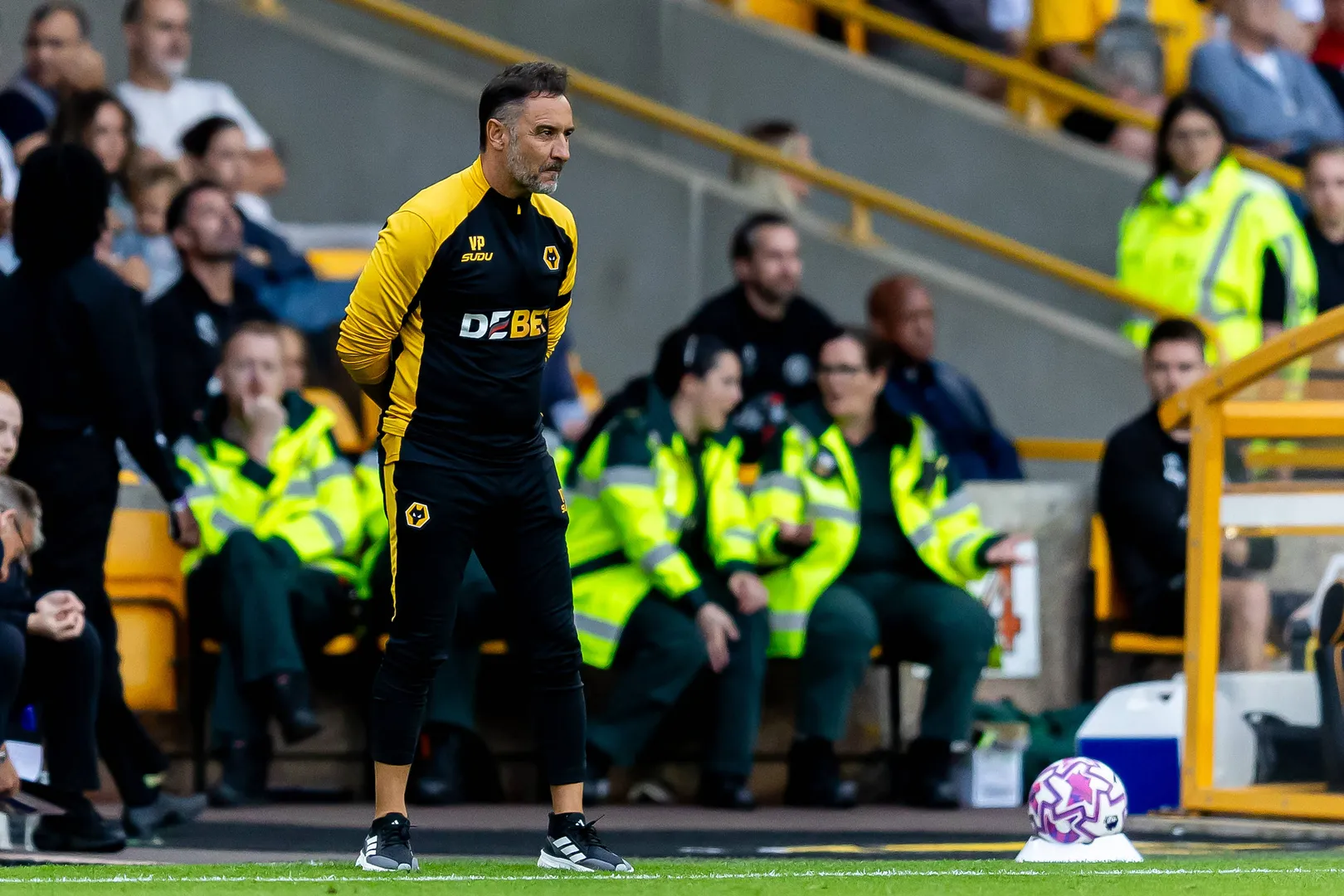 V&iacute;tor Pereira, t&eacute;cnico do Wolverhampton (Foto: Imago)