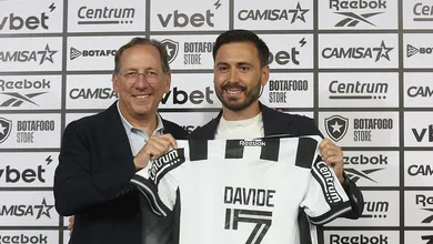 &lsquo;Botafogo way&rsquo; ou &lsquo;Davide way&rsquo;? Textor garante autonomia ap&oacute;s problemas com Paiva