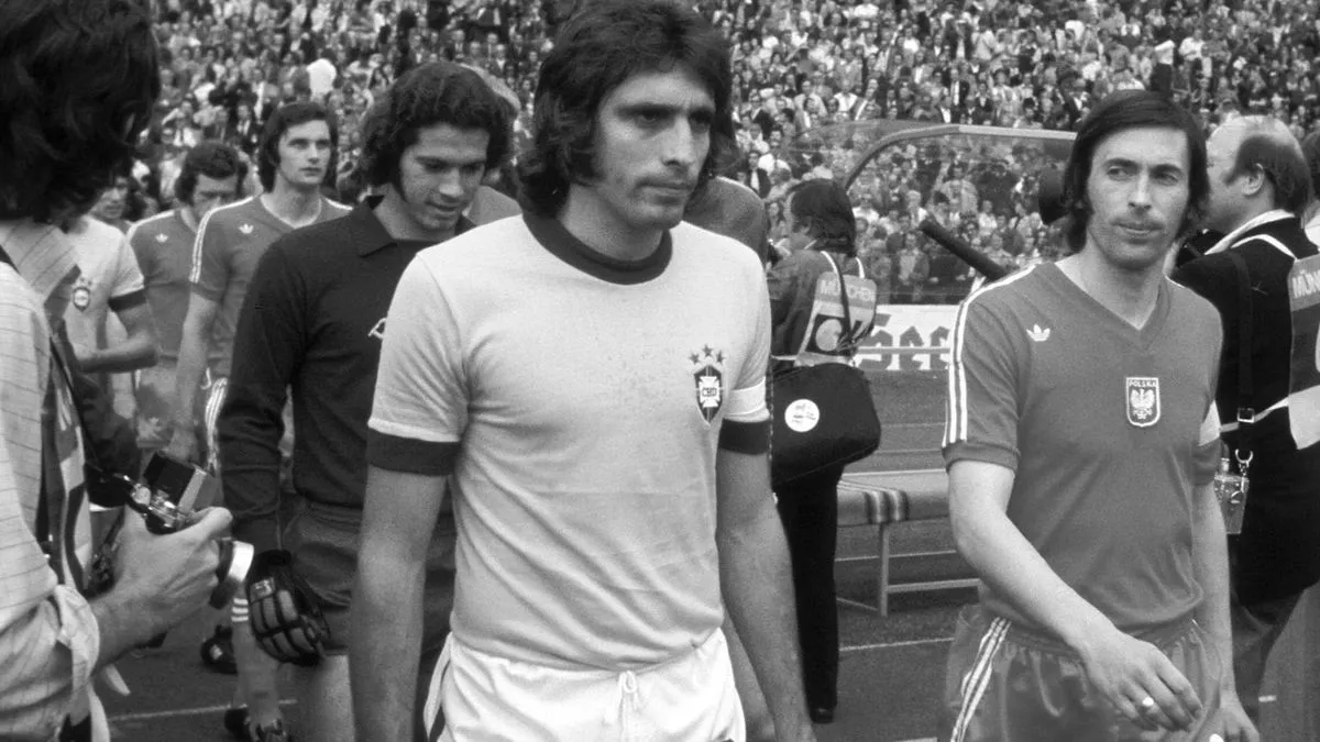 Marinho Peres foi um zagueiro de intelig&ecirc;ncia &iacute;mpar, respeitado por v&aacute;rios g&ecirc;nios da bola