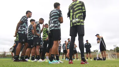 Botafogo ter&aacute; o time principal em campo no Carioca, mas cabe&ccedil;a e ritmo longe do torneio