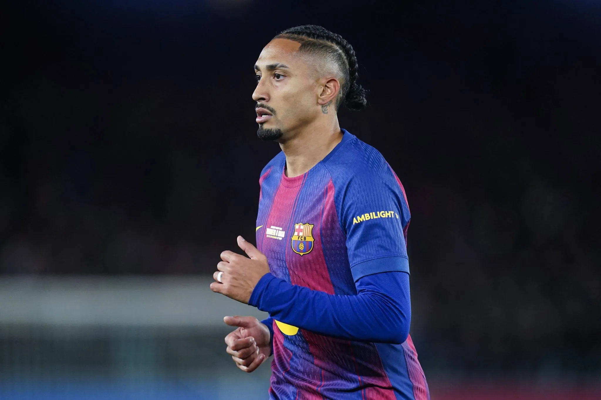 &lsquo;V&atilde;o pensar que sou chato&rsquo;: Raphinha justifica atitude com companheiros de Barcelona
