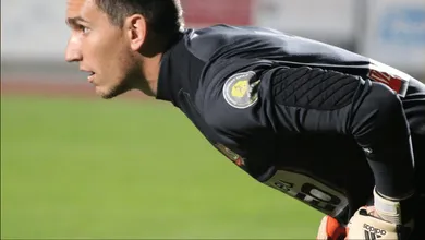 Goleiro de time franc&ecirc;s amador que enfrentar&aacute; o PSG manda recado &agrave;s estrelas parisienses