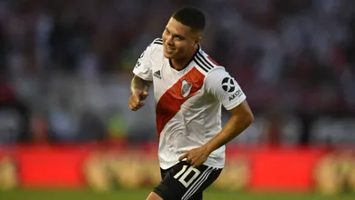 A torcida do River Plate recebeu a melhor not&iacute;cia poss&iacute;vel com a renova&ccedil;&atilde;o de Quintero