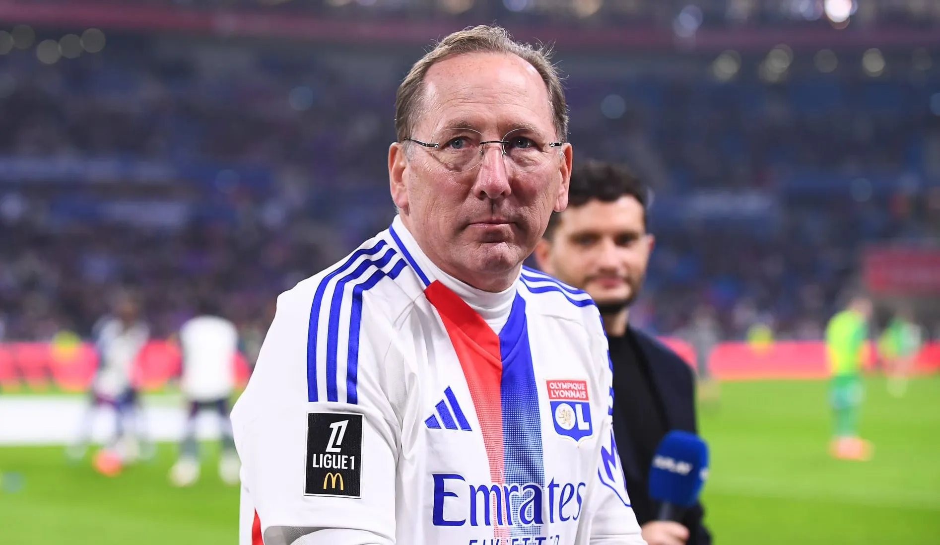 Cavadinha de quase rebaixado salva Lyon de Textor em lance antol&oacute;gico no final da Ligue 1