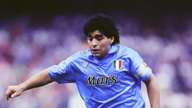 &lsquo;Se Maradona &eacute; Deus, ele &eacute; Jesus&rsquo;: Filho de Diego reverencia destaque do Napoli